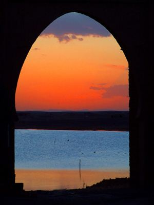 Cafe Yasmina Lake, Morocco  2007, Fraser Simpson
