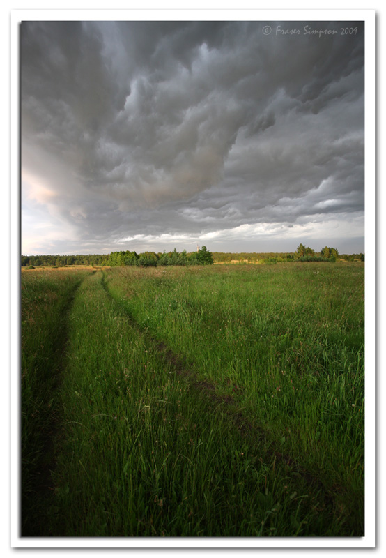 Thunder clouds over Pogorzelce © 2009 Fraser Simpson